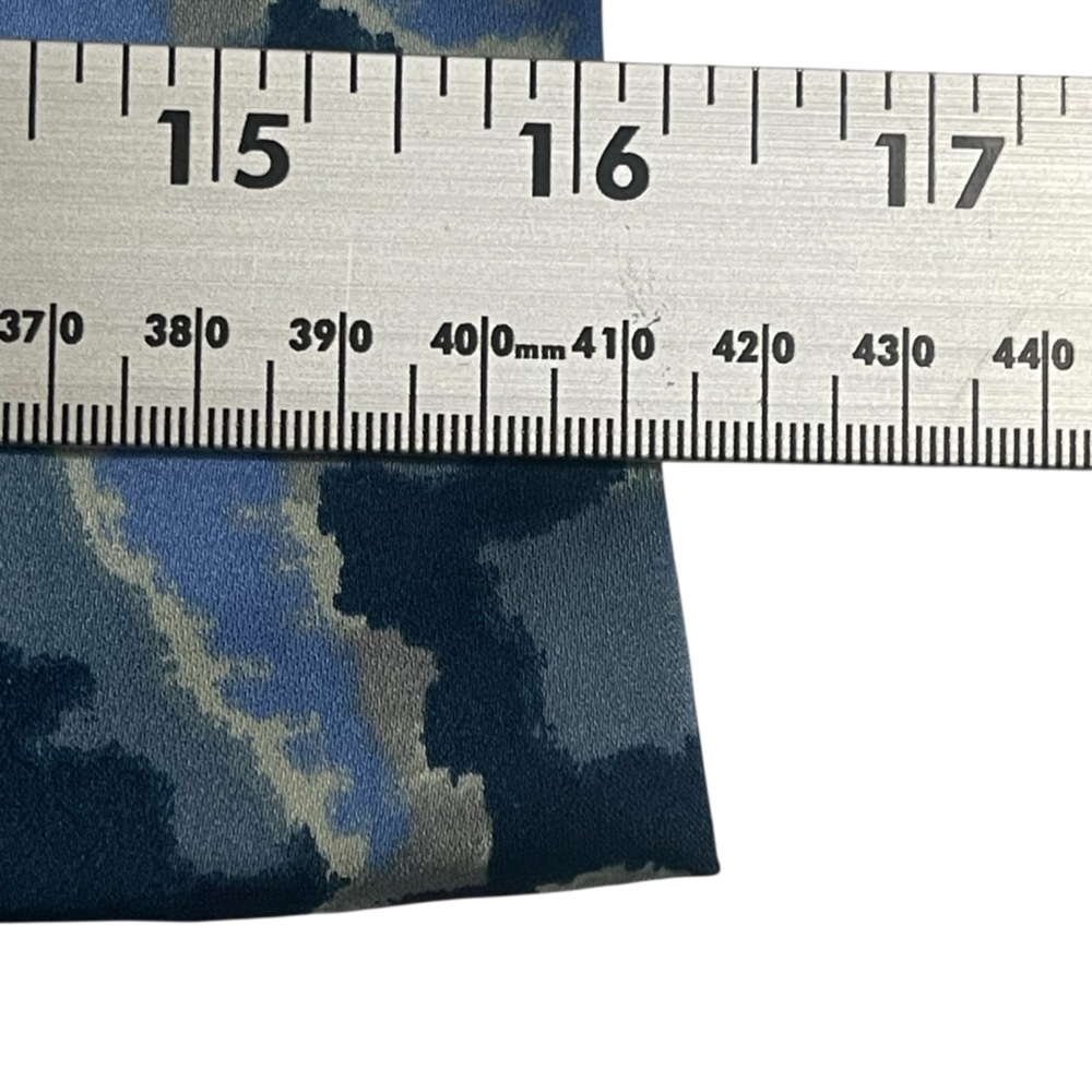 Stylish Blue Patterned Wide Leg Pants - Picture 8 of 12